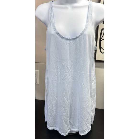 Lou and Gray Women's Medium Soft Comfy Light Blue Tank - Picture 1 of 6